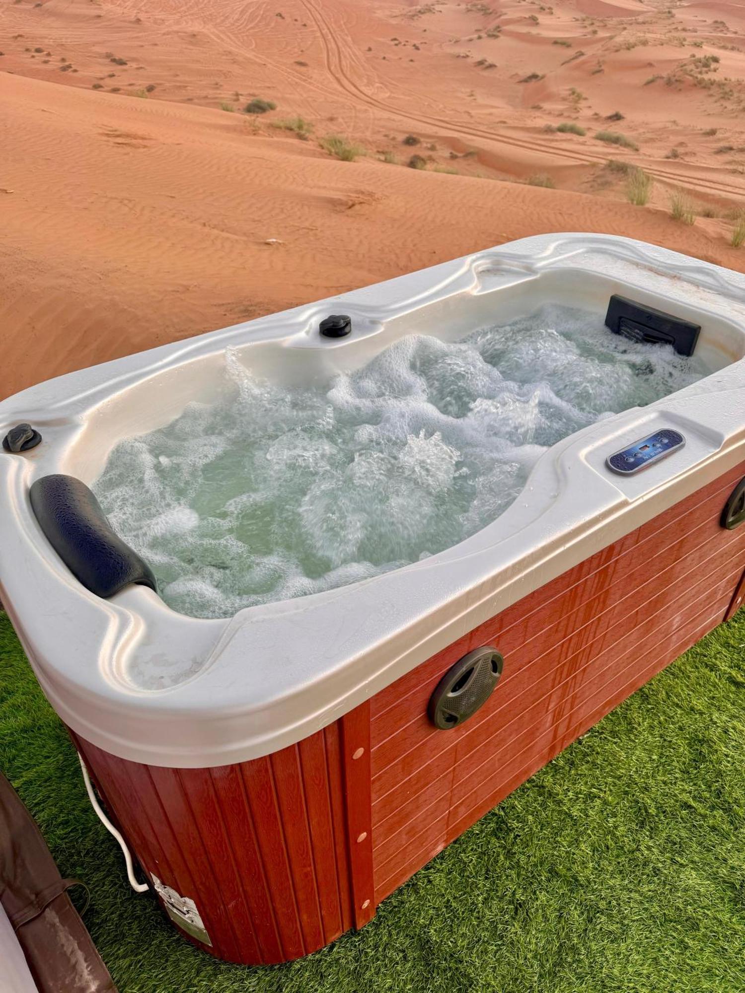 The Oasis Chalet Badīyah Екстериор снимка